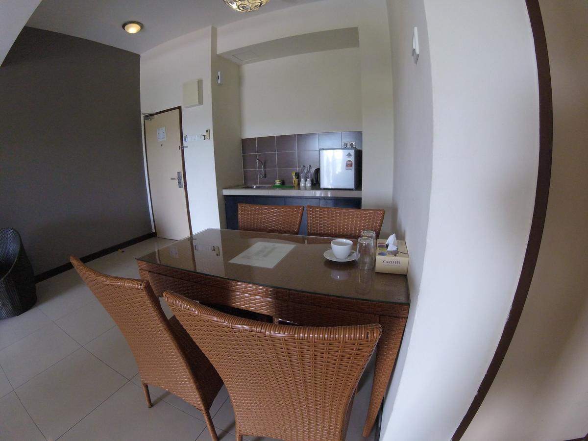 3 Bedrooms At Lagoon Park Resort Малакка Экстерьер фото